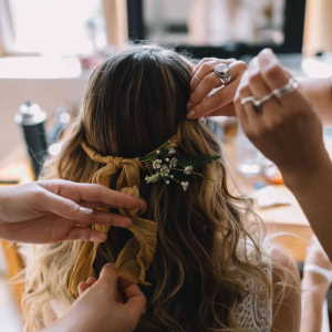 wedding curls